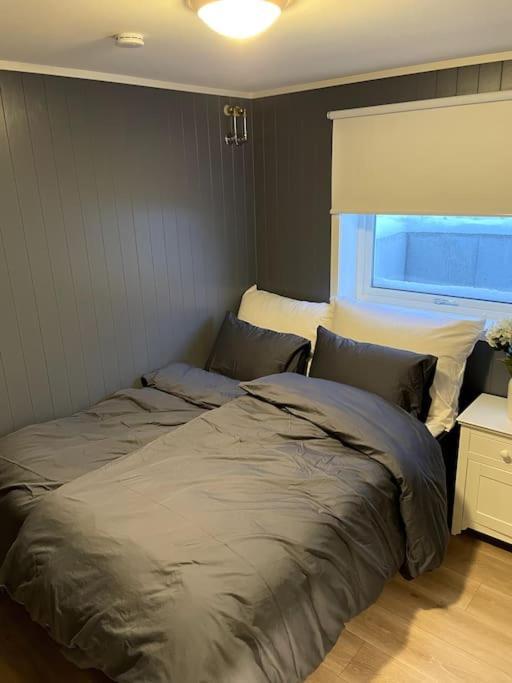 Lofoten - New Apartment, Close To Airport. 莱克内斯 外观 照片